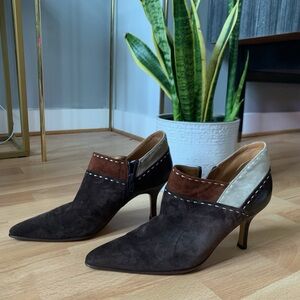 New Ferragamo Elegant Brown, Tan and Cream Women's Heels